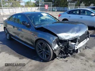 ✅ 2016 Audi S5 Premium Plus • VIN: WAUG4AFR9GA020599 • Lot: 43488924. Wystawiony na IAAI z przebiegiem 49 931 mil. Bezpłatny archiwum sprzedaży aukcyjnych z USA i szczegółowy raport historii pojazdu na DreamBid. Zdjęcie 1.