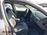 ✅ 2000 Pontiac Bonneville SE • VIN: 1G2HX54K1Y4260553 • Лот: 41664888. Опубликован ранее на IAAI с пробегом 130 323 миль. Бесплатный доступ к архиву аукционных продаж из США и подробный отчёт об истории автомобиля на DreamBid. Изображение 5.