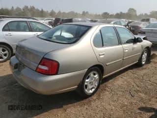 ✅ 2000 Nissan Altima GXE • VIN: 1N4DL01A2YC151762 • Lot: 70618594. Wystawiony na Copart z przebiegiem Nie podano. Bezpłatny archiwum sprzedaży aukcyjnych z USA i szczegółowy raport historii pojazdu na DreamBid. Zdjęcie 3.