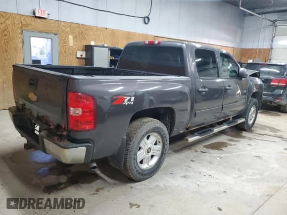 ✅ 2011 Chevrolet Silverado 1500 LT • VIN: 3GCPKSE35BG262375 • Лот: 91330415. Опубликован ранее на Copart с пробегом 188 402 миль. Бесплатный доступ к архиву аукционных продаж из США и подробный отчёт об истории автомобиля на DreamBid. Изображение 3.