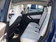✅ 2022 Tesla Model Y Long Range • VIN: 7SAYGDEE7NF312239 • Lot: 41633712. Wystawiony na IAAI z przebiegiem Nie podano. Bezpłatny archiwum sprzedaży aukcyjnych z USA i szczegółowy raport historii pojazdu na DreamBid. Zdjęcie 8.