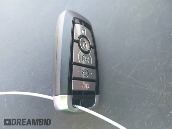 ✅ 2018 Ford Explorer XLT • VIN: 1FM5K7D83JGA30462 • Lot: 43594108. Wystawiony na IAAI z przebiegiem Nie podano. Bezpłatny archiwum sprzedaży aukcyjnych z USA i szczegółowy raport historii pojazdu na DreamBid. Zdjęcie 11.