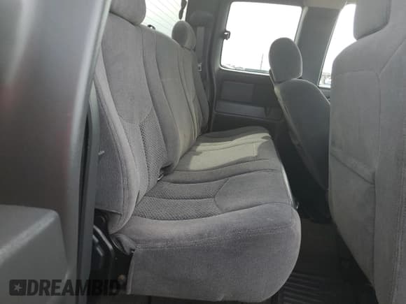 ✅ 2006 Chevrolet Silverado 1500 LT1 • VIN: 1GCEK19Z36Z302197 • Лот: 73354514. Опубликован ранее на Copart с пробегом 165 887 миль. Бесплатный доступ к архиву аукционных продаж из США и подробный отчёт об истории автомобиля на DreamBid. Изображение 10.