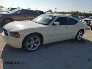 2010 Dodge Charger Rallye z VIN 2B3CA9CV7AH304849, wystawiony jako Copart lot #67804905 z przebiegiem 88 747 mil mil oraz Nie do naprawy • Non repairable. Historia ofert i sprzedaży dostępna na DreamBid. Obrazek 1.