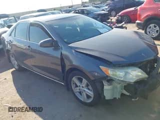 2013 Toyota Camry L с VIN 4T4BF1FK8DR283155, выставлен на аукционе IAAI как лот 43245482 с пробегом 153 744 миль миль и . История ставок и продаж доступна на DreamBid. Изображение 1.