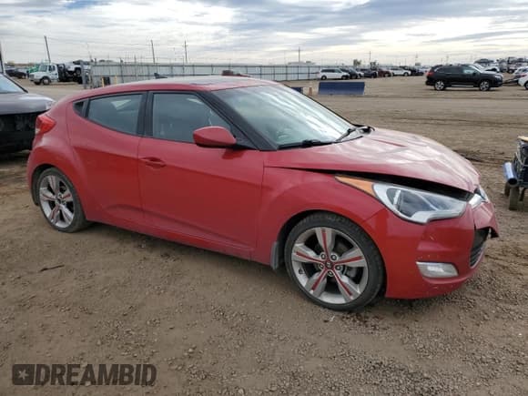 ✅ 2013 Hyundai Veloster w/Black Int • VIN: KMHTC6AD8DU146276 • Lot: 91920935. Wystawiony na Copart z przebiegiem 60 957 mil. Bezpłatny archiwum sprzedaży aukcyjnych z USA i szczegółowy raport historii pojazdu na DreamBid. Zdjęcie 4.