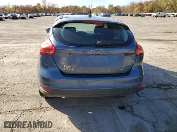 ✅ 2018 Ford Focus SEL • VIN: 1FADP3M28JL309134 • Lot: 90256765. Wystawiony na Copart z przebiegiem 94 439 mil. Bezpłatny archiwum sprzedaży aukcyjnych z USA i szczegółowy raport historii pojazdu na DreamBid. Zdjęcie 6.