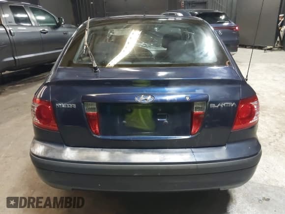 ✅ 2005 Hyundai Elantra GLS • VIN: KMHDN56D65U164794 • Lot: 41574957. Wystawiony na IAAI z przebiegiem 55 747 mil. Bezpłatny archiwum sprzedaży aukcyjnych z USA i szczegółowy raport historii pojazdu na DreamBid. Zdjęcie 17.