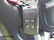 ✅ 2018 Land Rover Range Rover HSE • VIN: SALGS2SV4JA396886 • Lot: 41783693. Wystawiony na IAAI z przebiegiem 102 611 mil. Bezpłatny archiwum sprzedaży aukcyjnych z USA i szczegółowy raport historii pojazdu na DreamBid. Zdjęcie 11.