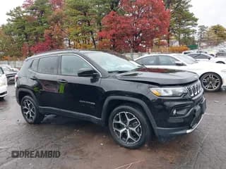 ✅ 2025 Jeep Compass Limited • VIN: 3C4NJDCN8ST502293 • Lot: 43639204. Listed on IAAI with 5,786 mi. Free auction sales archive from the USA and detailed vehicle history report at DreamBid. Image 1.