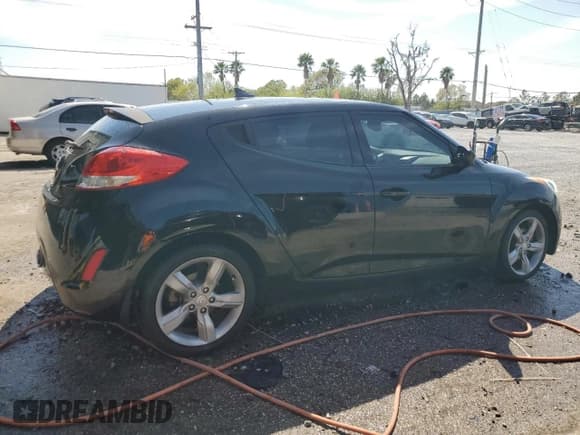✅ 2014 Hyundai Veloster • VIN: KMHTC6AD0EU207850 • Lot: 46986695. Wystawiony na Copart z przebiegiem 138 024 mil. Bezpłatny archiwum sprzedaży aukcyjnych z USA i szczegółowy raport historii pojazdu na DreamBid. Zdjęcie 3.