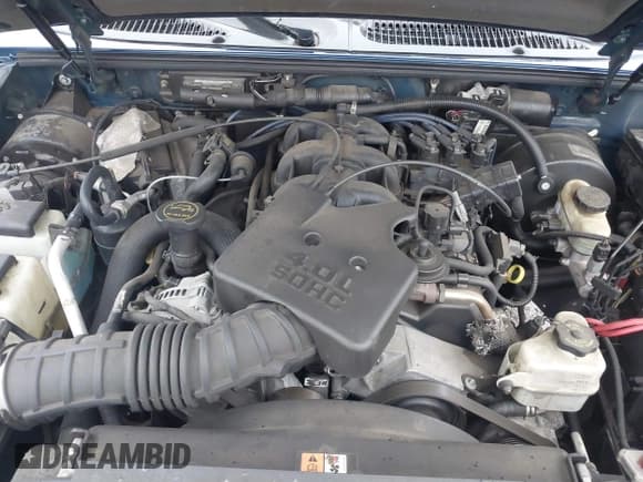 ✅ 2005 Ford Explorer Sport Trac XLS • VIN: 1FMZU67K35UA08000 • Lot: 43838672. Wystawiony na IAAI z przebiegiem 204 702 mil. Bezpłatny archiwum sprzedaży aukcyjnych z USA i szczegółowy raport historii pojazdu na DreamBid. Zdjęcie 10.