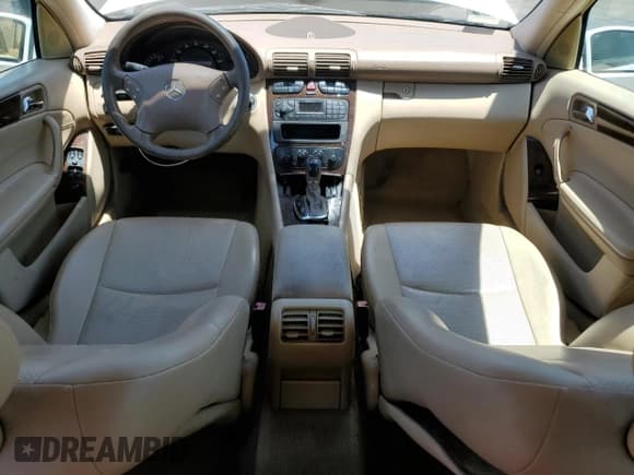 ✅ 2002 Mercedes-Benz C 230/260/280/320 • VIN: WDBRF61J32F283783 • Лот: 63657005. Опубликован ранее на Copart с пробегом Не указан. Бесплатный доступ к архиву аукционных продаж из США и подробный отчёт об истории автомобиля на DreamBid. Изображение 8.