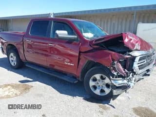 ✅ 2020 Ram 1500 Lone Star • VIN: 1C6RREFT4LN105571 • Lot: 42262825. Wystawiony na IAAI z przebiegiem 90 103 mil. Bezpłatny archiwum sprzedaży aukcyjnych z USA i szczegółowy raport historii pojazdu na DreamBid. Zdjęcie 1.