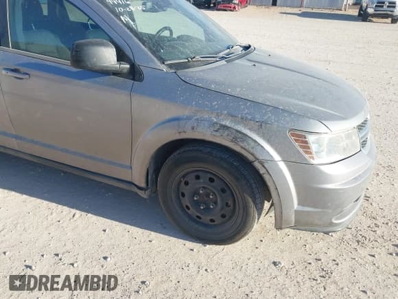 ✅ 2018 Dodge Durango SXT • VIN: 1C4RDHAG6JC277970 • Lot: 43686708. Wystawiony na IAAI z przebiegiem 86 569 mil. Bezpłatny archiwum sprzedaży aukcyjnych z USA i szczegółowy raport historii pojazdu na DreamBid. Zdjęcie 6.