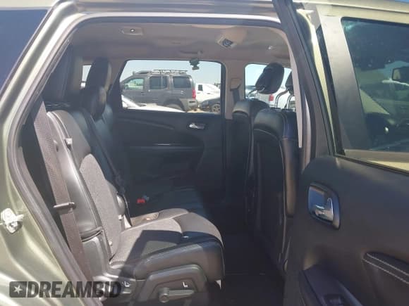 ✅ 2017 Dodge Journey Crossroad Plus • VIN: 3C4PDCGB1HT677813 • Лот: 41983740. Опубликован ранее на IAAI с пробегом 87 879 миль. Бесплатный доступ к архиву аукционных продаж из США и подробный отчёт об истории автомобиля на DreamBid. Изображение 8.