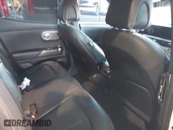 ✅ 2023 Genesis GV60 Advanced • VIN: KMUKCDTC4PU004601 • Lot: 41418148. Listed on IAAI with 97,038 mi. Free auction sales archive from the USA and detailed vehicle history report at DreamBid. Image 8.