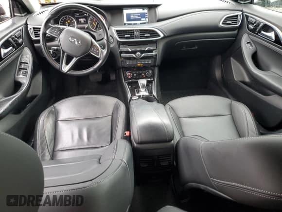 ✅ 2018 Infiniti QX30 Essential • VIN: SJKCH5CR7JA005105 • Lot: 49697605. Listed on Copart with 71,520 mi. Free auction sales archive from the USA and detailed vehicle history report at DreamBid. Image 8.
