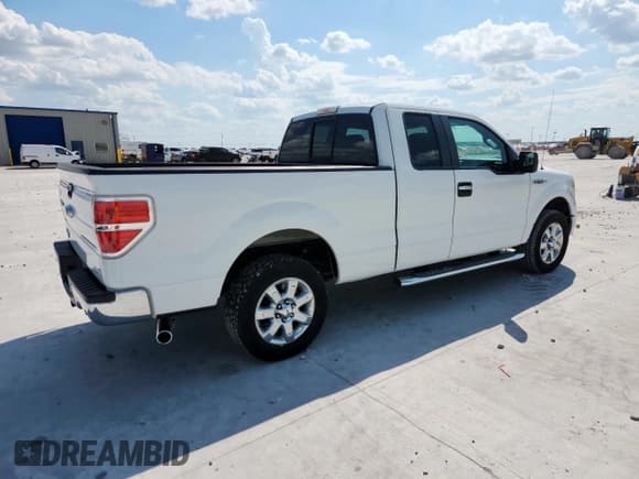 ✅ 2014 Ford F-150 XL • VIN: 1FTFX1CF9EFB16670 • Lot: 70634665. Listed on Copart with 64,909 mi. Free auction sales archive from the USA and detailed vehicle history report at DreamBid. Image 3.