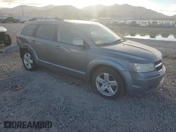 ✅ 2010 Dodge Journey SXT • VIN: 3D4PH5FV8AT256711 • Lot: 91935755. Wystawiony na Copart z przebiegiem 206 452 mil. Bezpłatny archiwum sprzedaży aukcyjnych z USA i szczegółowy raport historii pojazdu na DreamBid. Zdjęcie 4.