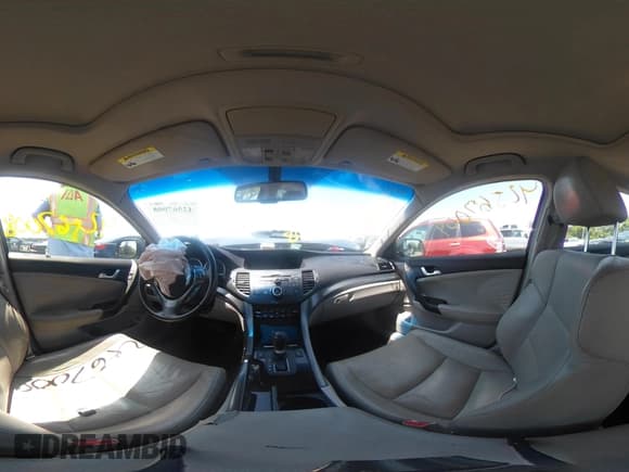 ✅ 2013 Acura TSX • VIN: JH4CU2F47DC009725 • Lot: 42567008. Listed on IAAI with 97,480 mi. Free auction sales archive from the USA and detailed vehicle history report at DreamBid. Image 18.