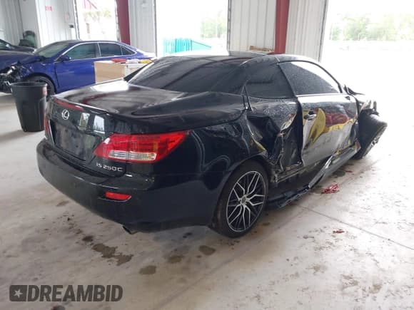 ✅ 2010 Lexus IS 250 C • VIN: JTHFF2C22A2513014 • Лот: 42246371. Опубликован ранее на IAAI с пробегом 135 870 миль. Бесплатный доступ к архиву аукционных продаж из США и подробный отчёт об истории автомобиля на DreamBid. Изображение 4.