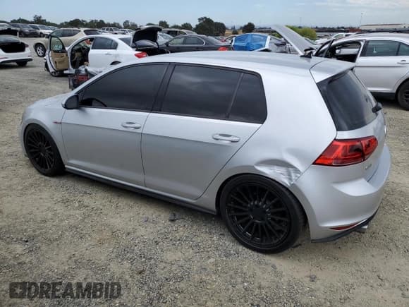 ✅ 2017 Volkswagen Golf GTI S • VIN: 3VW5T7AU7HM033137 • Lot: 81512015. Listed on Copart with 116,719 mi. Free auction sales archive from the USA and detailed vehicle history report at DreamBid. Image 2.