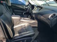 ✅ 2019 Infiniti QX60 Pure • VIN: 5N1DL0MM1KC551928 • Lot: 69704355. Wystawiony na Copart z przebiegiem 96 559 mil. Bezpłatny archiwum sprzedaży aukcyjnych z USA i szczegółowy raport historii pojazdu na DreamBid. Zdjęcie 7.