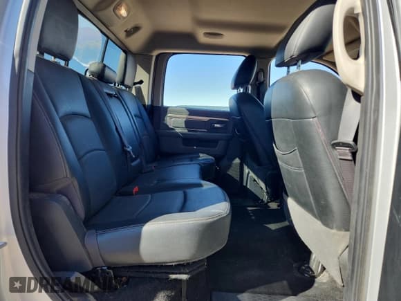 ✅ 2015 Ram 1500 SLT • VIN: 1C6RR7LG1FS713668 • Лот: 87470365. Опубликован ранее на Copart с пробегом 113 814 миль. Бесплатный доступ к архиву аукционных продаж из США и подробный отчёт об истории автомобиля на DreamBid. Изображение 10.