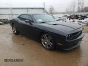✅ 2013 Dodge Challenger R/T • VIN: 2C3CDYBT2DH612455 • Lot: 43289095. Wystawiony na Copart z przebiegiem 88 532 mil. Bezpłatny archiwum sprzedaży aukcyjnych z USA i szczegółowy raport historii pojazdu na DreamBid. Zdjęcie 4.