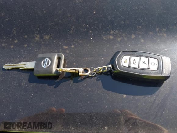 ✅ 2005 Nissan Titan LE • VIN: 1N6AA07B35N504302 • Lot: 43149610. Listed on IAAI with 171,549 mi. Free auction sales archive from the USA and detailed vehicle history report at DreamBid. Image 11.