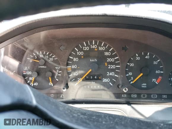 ✅ 1994 Mercedes-Benz SL • VIN: WDBFA63E4RF096743 • Lot: 64790525. Listed on Copart with 134,698 mi. Free auction sales archive from the USA and detailed vehicle history report at DreamBid. Image 9.