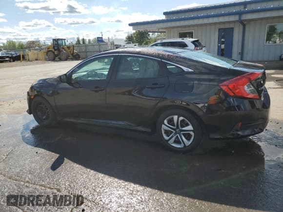 ✅ 2017 Honda Civic LX • VIN: 19XFC2F51HE225630 • Lot: 71823415. Listed on Copart with 189,963 mi. Free auction sales archive from the USA and detailed vehicle history report at DreamBid. Image 2.