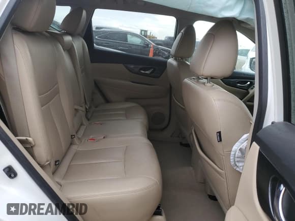 ✅ 2015 Nissan Rogue SL • VIN: 5N1AT2MV9FC888196 • Лот: 90122395. Опубликован ранее на Copart с пробегом 93 437 миль. Бесплатный доступ к архиву аукционных продаж из США и подробный отчёт об истории автомобиля на DreamBid. Изображение 11.