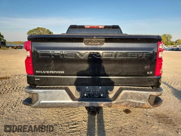 ✅ 2024 Chevrolet Silverado 1500 LT • VIN: 1GCPDKEK5RZ117669 • Lot: 80352235. Wystawiony na Copart z przebiegiem 13 840 mil. Bezpłatny archiwum sprzedaży aukcyjnych z USA i szczegółowy raport historii pojazdu na DreamBid. Zdjęcie 6.