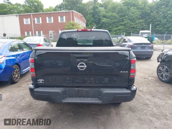 ✅ 2022 Nissan Frontier SV • VIN: 1N6ED1EK9NN619293 • Lot: 42525027. Listed on IAAI with 58,055 mi. Free auction sales archive from the USA and detailed vehicle history report at DreamBid. Image 16.