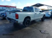 ✅ 2008 Dodge 1500 ST • VIN: 1D7HU18288J165213 • Lot: 43489605. Wystawiony na IAAI z przebiegiem 276 496 mil. Bezpłatny archiwum sprzedaży aukcyjnych z USA i szczegółowy raport historii pojazdu na DreamBid. Zdjęcie 4.