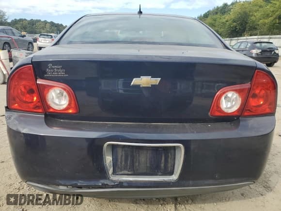 ✅ 2010 Chevrolet Malibu 1LS • VIN: 1G1ZB5EB0AF259183 • Lot: 75710044. Listed on Copart with Not provided. Free auction sales archive from the USA and detailed vehicle history report at DreamBid. Image 6.