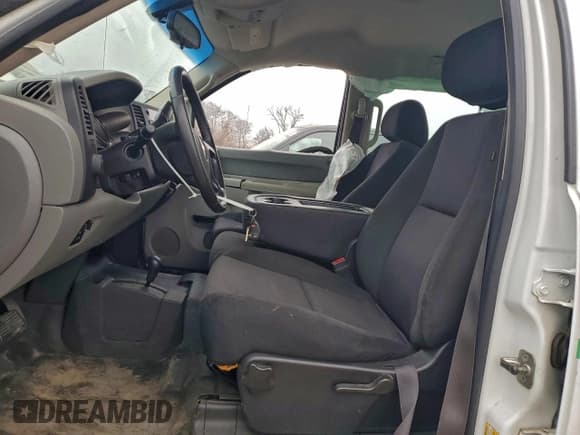 ✅ 2013 Chevrolet Silverado 2500HD LT • VIN: 1GC1KVEGXDF173013 • Lot: 93878885. Listed on Copart with 151,044 mi. Free auction sales archive from the USA and detailed vehicle history report at DreamBid. Image 7.