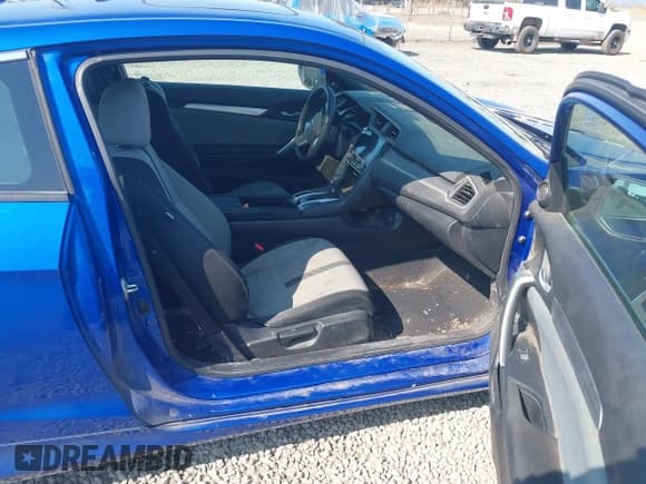 ✅ 2016 Honda Civic EX-T • VIN: 2HGFC3B30GH351847 • Lot: 43062875. Listed on IAAI with 189,736 mi. Free auction sales archive from the USA and detailed vehicle history report at DreamBid. Image 5.