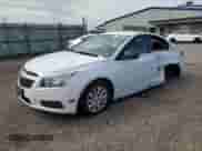 2011 Chevrolet Cruze LS+ 1SB с VIN 1G1PA5SH3B7177415, выставлен на аукционе Copart как лот 81116365 с пробегом 185 073 миль миль и На запчасти • Non repairable. История ставок и продаж доступна на DreamBid. Изображение 1.