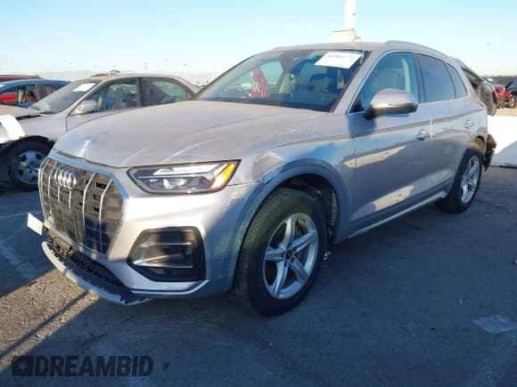 ✅ 2023 Audi Q5 Premium • VIN: WA1ABAFY9P2084975 • Lot: 41302774. Listed on IAAI with 40,203 mi. Free auction sales archive from the USA and detailed vehicle history report at DreamBid. Image 2.