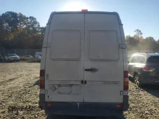 ✅ 2005 Freightliner Sprinter • VIN: WDYPD644455828120 • Лот: 78035634. Опубликован ранее на Copart с пробегом 241 364 миль. Бесплатный доступ к архиву аукционных продаж из США и подробный отчёт об истории автомобиля на DreamBid. Изображение 6.