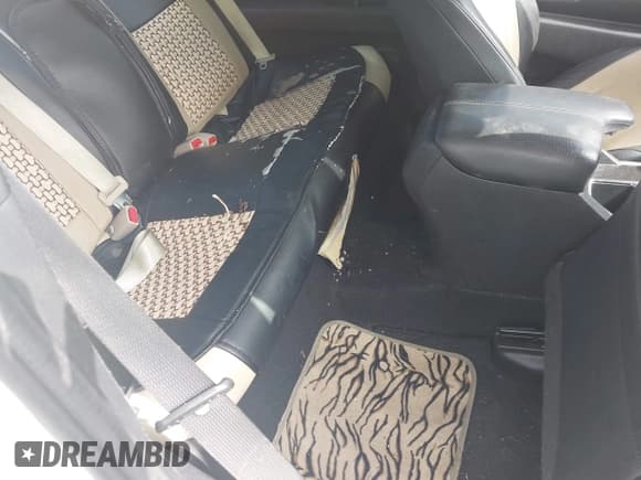 ✅ 2014 Honda Accord EX-L • VIN: 1HGCT1B86EA011665 • Lot: 42658562. Listed on IAAI with 83,898 mi. Free auction sales archive from the USA and detailed vehicle history report at DreamBid. Image 8.