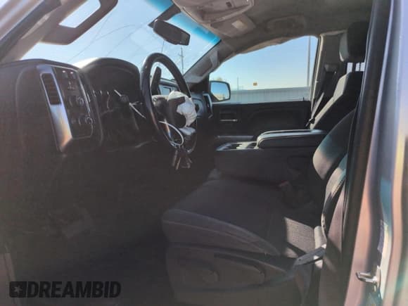 ✅ 2015 Chevrolet Silverado 2500HD LT • VIN: 1GC1KVEG0FF565050 • Lot: 53177405. Wystawiony na Copart z przebiegiem 212 686 mil. Bezpłatny archiwum sprzedaży aukcyjnych z USA i szczegółowy raport historii pojazdu na DreamBid. Zdjęcie 7.