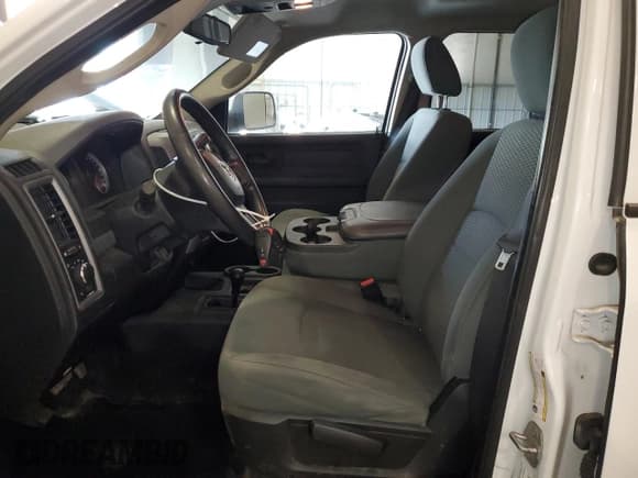 ✅ 2014 Ram 2500 Tradesman • VIN: 3C6UR5HJ1EG147696 • Lot: 90037445. Listed on Copart with 226,593 mi. Free auction sales archive from the USA and detailed vehicle history report at DreamBid. Image 7.