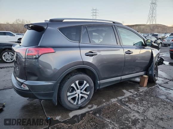 ✅ 2018 Toyota RAV4 LE • VIN: JTMBFREV3JJ206098 • Lot: 92205155. Listed on Copart with 87,778 mi. Free auction sales archive from the USA and detailed vehicle history report at DreamBid. Image 3.