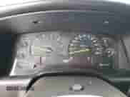 2002 Dodge Dakota Sport z VIN 1B7HG38N22S696268, wystawiony jako Copart lot #78382174 z przebiegiem 239 879 mil mil oraz Szkoda całkowita • Salvage title. Historia ofert i sprzedaży dostępna na DreamBid. Obrazek 9.