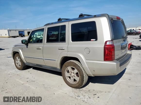 ✅ 2008 Jeep Commander Limited • VIN: 1J8HG58N68C239583 • Лот: 91465295. Опубликован ранее на Copart с пробегом 214 510 миль. Бесплатный доступ к архиву аукционных продаж из США и подробный отчёт об истории автомобиля на DreamBid. Изображение 2.