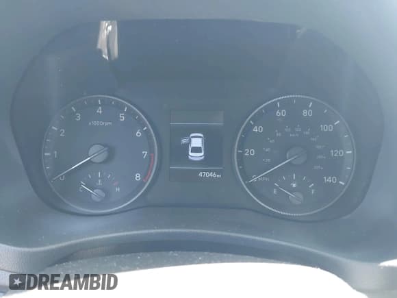 ✅ 2022 Hyundai Accent Limited • VIN: 3KPC34A65NE157519 • Lot: 43359114. Wystawiony na IAAI z przebiegiem 47 046 mil. Bezpłatny archiwum sprzedaży aukcyjnych z USA i szczegółowy raport historii pojazdu na DreamBid. Zdjęcie 7.